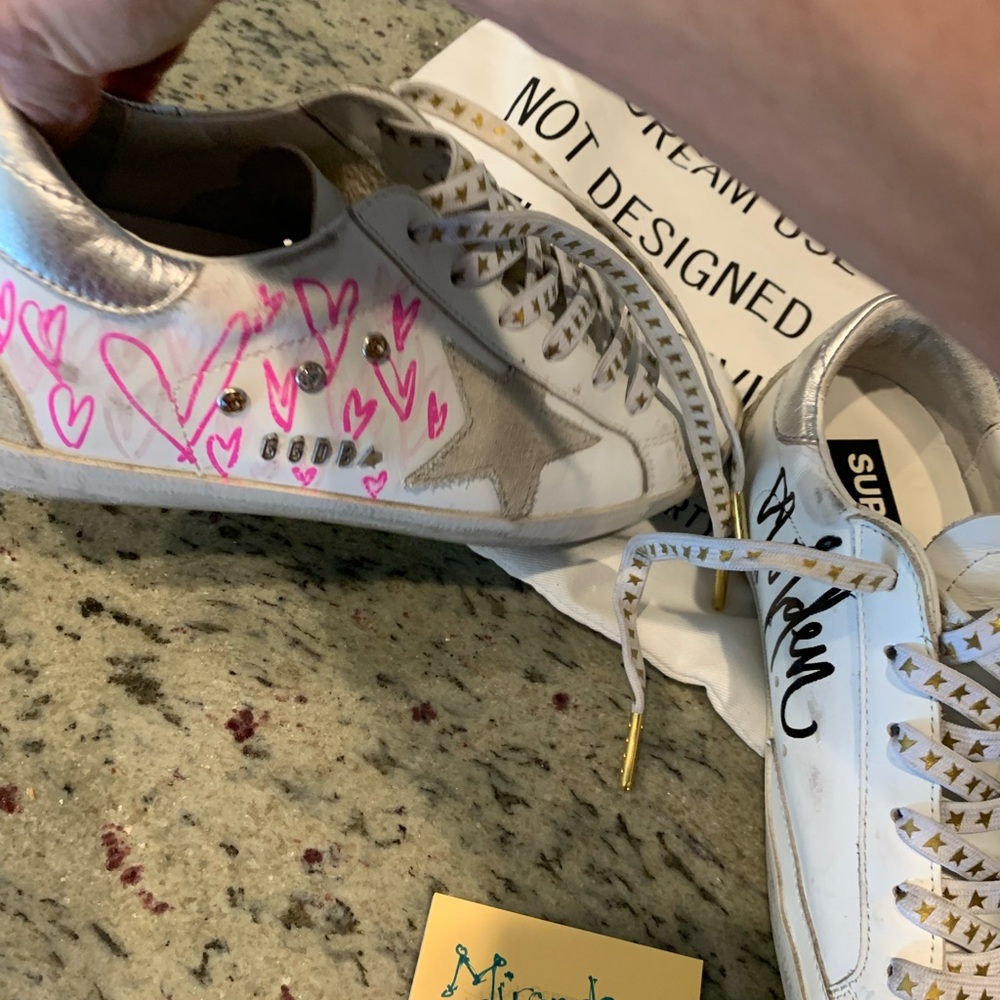 Golden Goose Superstar size 37 custom edition EUC - Picture 3 of 16